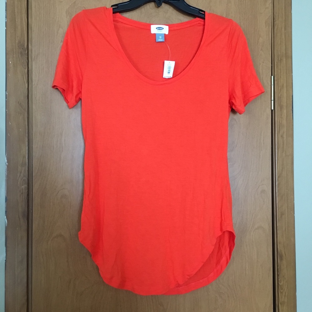 Old Navy Tee